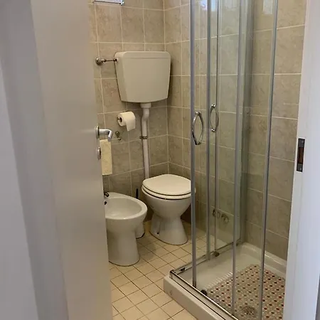 In Guest - New Cirene Triple For 3 People Comfort With Breakfast Gasthuis Rimini